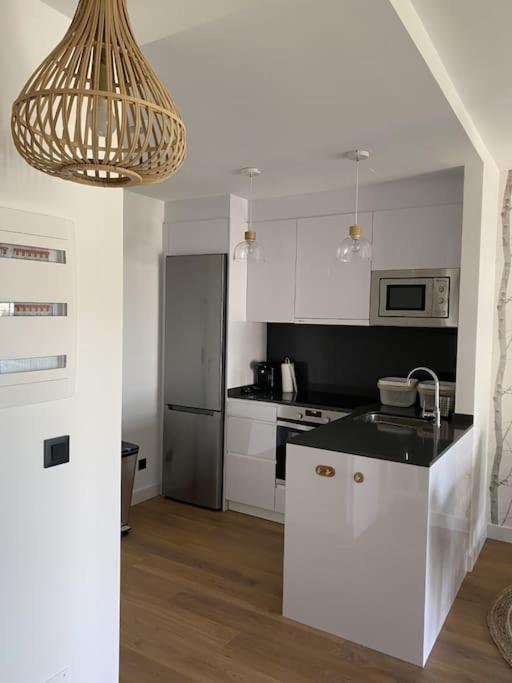 Precioso Apartamento Con Terraza Y Piscina En Portonovo-Sanxenxo Kültér fotó