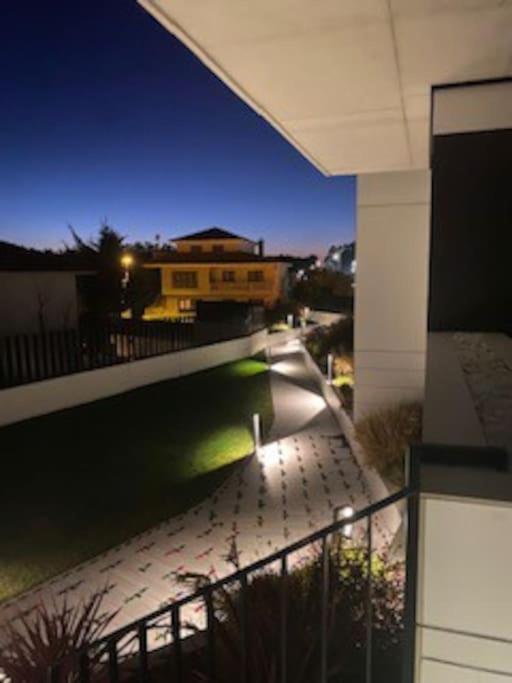 Precioso Apartamento Con Terraza Y Piscina En Portonovo-Sanxenxo Kültér fotó